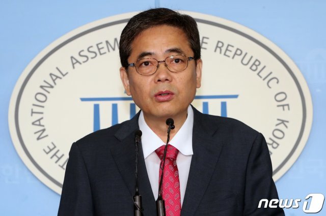 곽상도 자유한국당 의원.  © News1