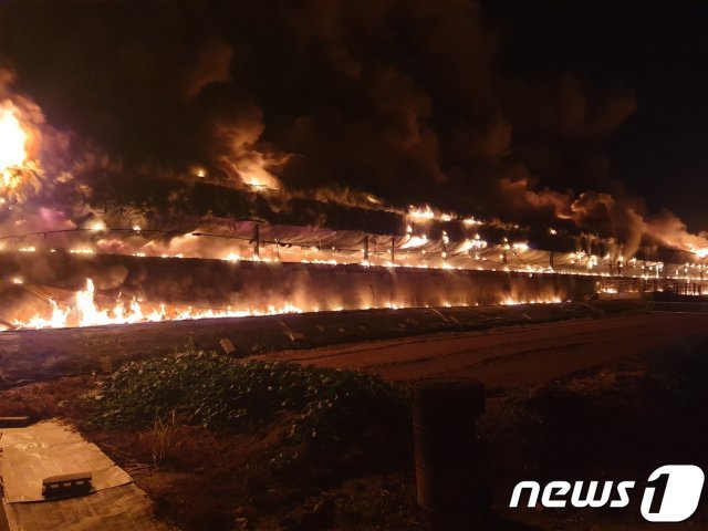 화재사진(천안서북소방서 제공)  /© 뉴스1