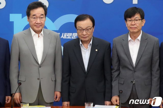 이낙연 국무총리(왼쪽부터), 이해찬 더불어민주당 대표, 김상조 정책실장. © News1