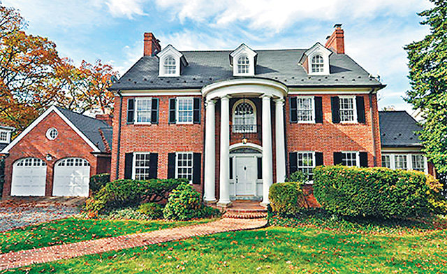 미국 동부 워싱턴, 메릴랜드주, 버지니아주 인근의 주택을 중개하는 한 부동산 홈페이지에서 예시로 올린 주택 사진. 알링턴부동산(arlingtonrealty) 홈페이지 캡처