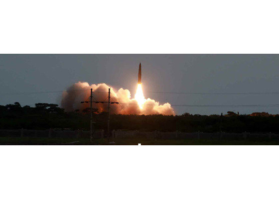 7월25일 북한이 발사한 단거리 탄도미사일(노동신문)