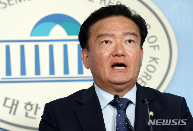 자유한국당 민경욱 대변인. 사진=뉴시스