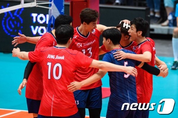 남자배구 대표팀. (국제배구연맹 제공)© 뉴스1