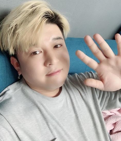 사진=신동 인스타그램 갈무리