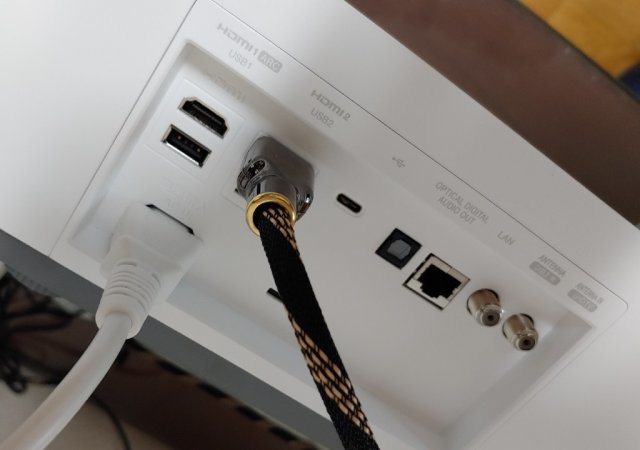 전원 케이블과 HDMI 케이블만 연결하면 준비 끝!<출처=IT동아>