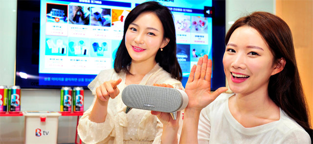 SK브로드밴드는 21일 서울 중구 삼화타워에서 기자간담회를 열고 음성인식 인공지능(AI) 기능을 강화한 신제품 ‘AI 2 셋톱박스’를 출시한다고 밝혔다. SK브로드밴드 제공