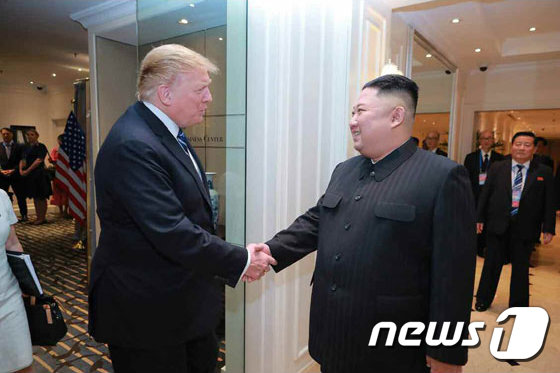 김정은 북한 국무위원장과 도널드 트럼프 미국 대통령. (노동신문)
