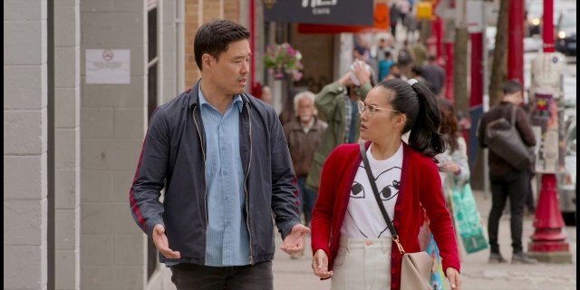 넷플릭스 영화 ‘우리사이 어쩌면’은 아시아계 미국인들이 남녀 주연으로 로맨틱 코미디의 정석을 선보인다. 넷플릭스 제공