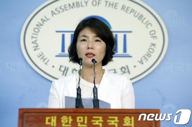 전희경 자유한국당 대변인. 2017.8.10/뉴스1 © News1