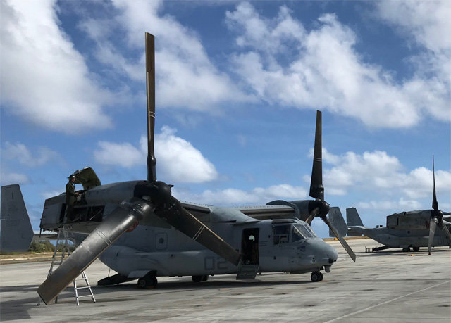 미국 하와이 카네오헤에 있는 태평양해병사령부의 수직이착륙 수송기 MV-22 오스프리 기지.