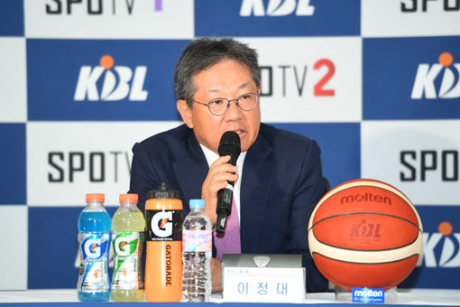 KBL 이정대 총재. 사진제공｜KBL