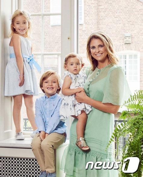 스웨덴의 마들렌 공주와 세 자녀 <출처=마들렌 공주 인스타그램> © 뉴스1