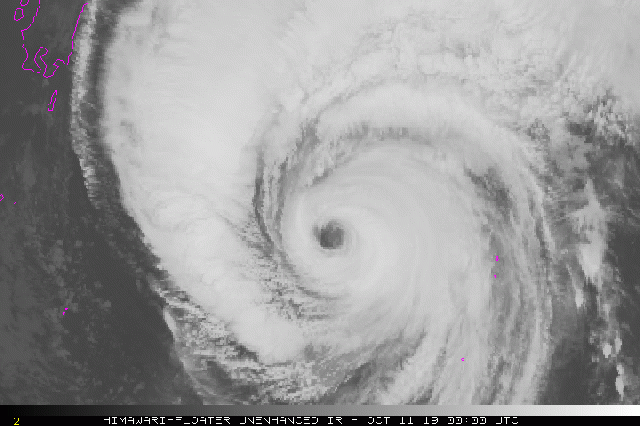제19호 태풍 하기비스. 미 해양대기국(NOAA) 제공