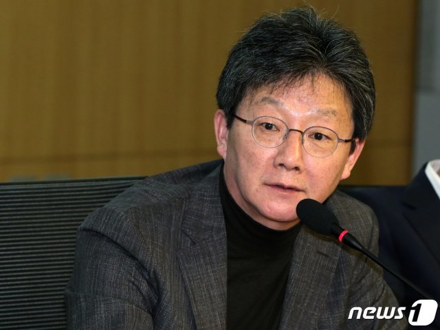 바른미래당 비(非)당권파 모임인 ‘변화와 혁신을 위한 비상행동’ 대표를 맡고 있는 유승민 의원.뉴스1