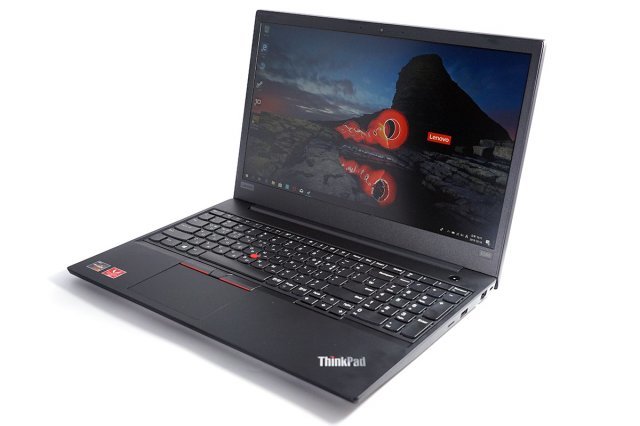 우직한 외모는 씽크패드의 정체성이라 하겠다. (출처=IT동아)