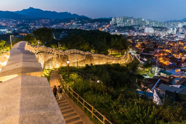 동대문 성곽공원. 사진제공｜서울관광재단