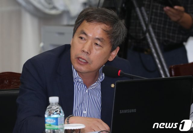 김현권 더불어민주당 의원. 2019.10.15/뉴스1 © News1