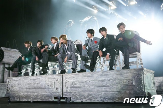방탄소년단(BTS) 슈가(왼쪽부터), 정국, 제이홉, RM, 뷔, 진, 지민. (빅히트 제공)
