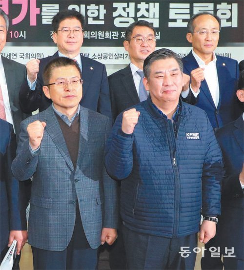‘인적쇄신 무풍’에 한국당 내부 폭발… 초재선 7일 ‘중진 퇴진’ 모임