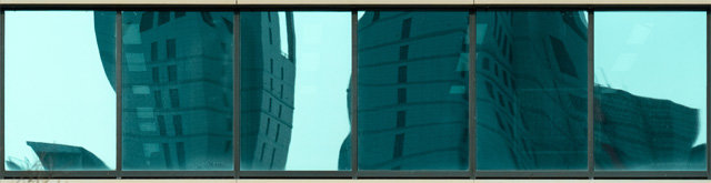 서울 마포구 이건하우스 갤러리에서 열리고 있는 ‘전지적 창견시점’에 선보인 이준석의 ‘Frame’. KAP 제공