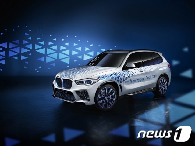 수소 연료 전지 콘셉트카 ‘BMW i 하이드로젠 넥스트’ © 뉴스1