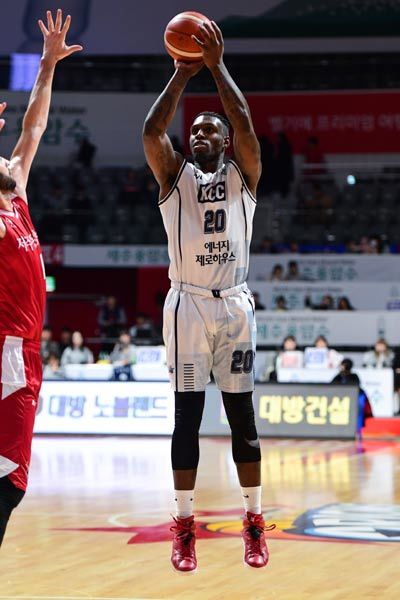 KCC 라건아. 사진제공｜KBL