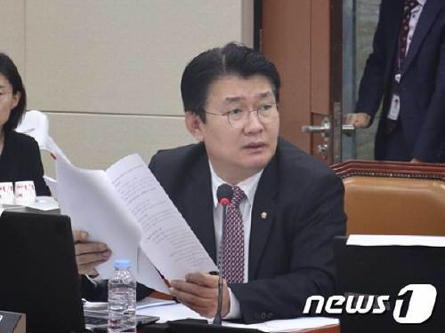정용기 자유한국당 의원ⓒ 뉴스1