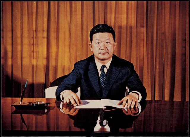 1970년 1월 LG그룹 회장 취임 직후 모습.