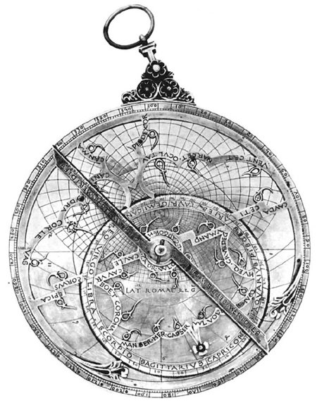 별의 위치, 시각, 경도와 위도 등을 관측하는 기기인 아스트롤라베. 1462년 요하네스 레기오 몬타누스가 만들었다. 동아시아 제공