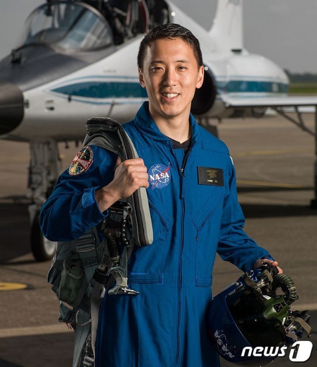 미 항공우주국(NASA) 아르키메데스에 참여하게 된 한국계 의학 박사 조니 김(36). (나사 홈페이지) © 뉴스1