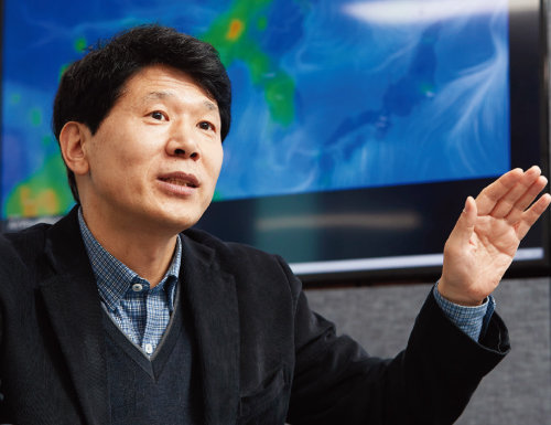정수용 서울시 기후환경본부장은 "미세먼지 문제의 실질적 해결을 위해 총력을 기울이겠다"고 강조했다. 홍중식 기자