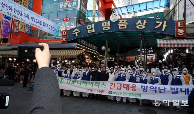 단체사진은 필수