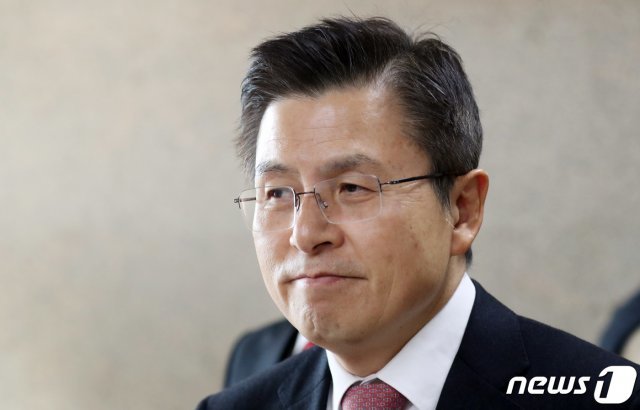 황교안 자유한국당 대표가 6일 서울 여의도 국회에서 열린 최고위원회의에 참석하고 있다. 2020.2.6/뉴스1 © News1
