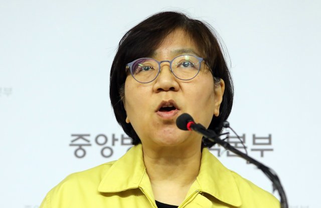정은경 질병관리본부장이 7일 정부세종청사 보건복지부 브리핑실에서 신종 코로나바이러스 국내 발생 현황 브리핑을 하고 있다. 사진=뉴스1