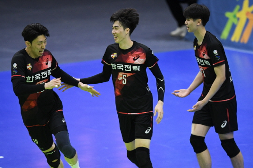 한국전력 조근호, 김명관, 이승준(왼쪽부터). 사진제공 | KOVO