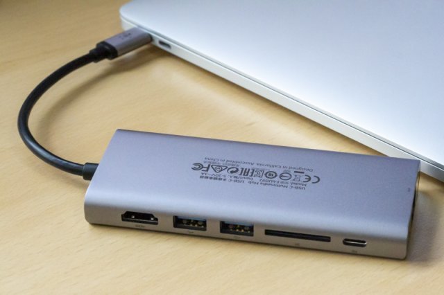 <USB C형 허브를 활용해 간단하게 추가 포트를 마련할 수 있다. 출처=IT동아>
