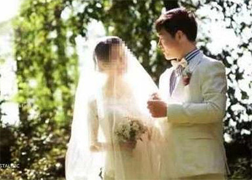 결혼식을 미룬 채 신종 코로나바이러스 감염증 환자를 치료하다 감염돼 20일 세상을 떠난 후베이성 우한시 장샤구 제1인민병원 의사 펑인화 씨의 웨딩사진. 사진 출처 환추시보