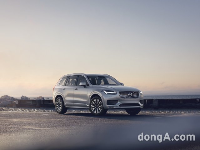 볼보 XC90