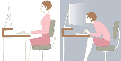 ‘온라인 개학’으로 컴퓨터 사용이 늘면서 ‘스트레칭’과 ‘눈 마사지’ 등 학생들의 건강관리법이 주목받고 있다. 컴퓨터를 사용할 때 올바른 자세(왼쪽)와 나쁜 자세. 사진제공｜자생한방병원