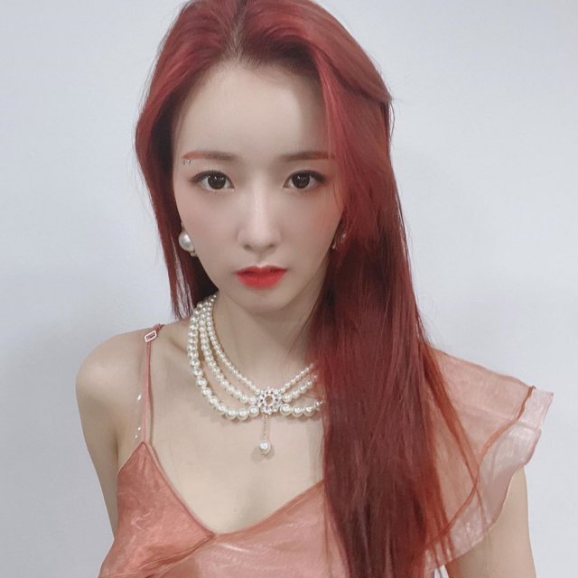 윤보미 인스타그램