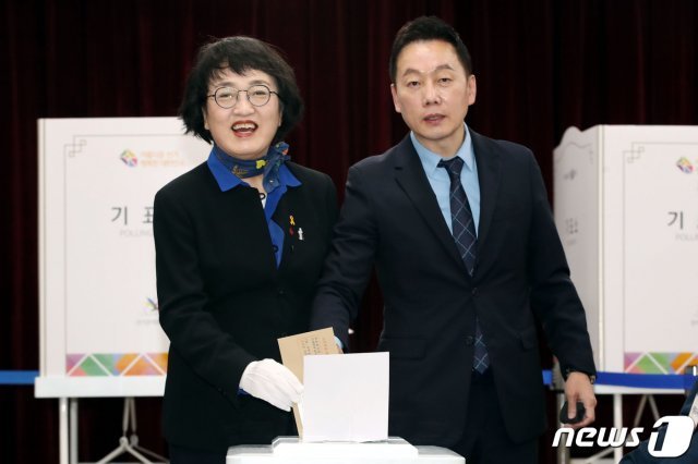 정봉주 열린민주당 최고위원과 김진애 비례대표 후보. 2020.4.10/뉴스1 © News1