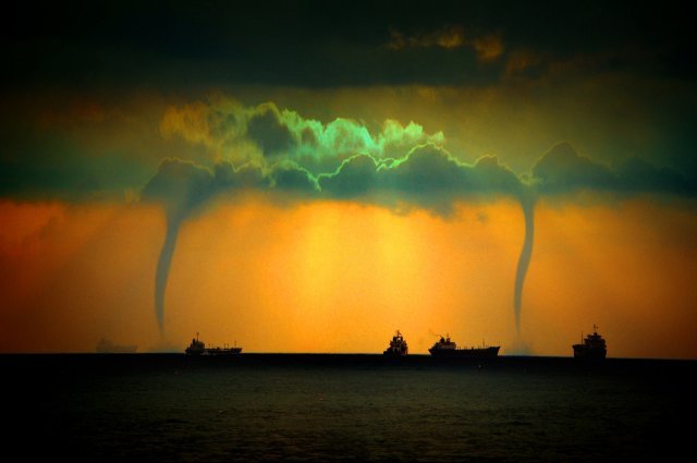제37회 기상기후사진 전시회 대상 ‘쌍용오름’(김택수) © 뉴스1