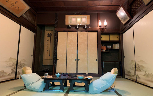 14일 도쿄 다이토구의 스이게쓰 호텔 내 일본 작가 모리 오가이의 고택 내부.
