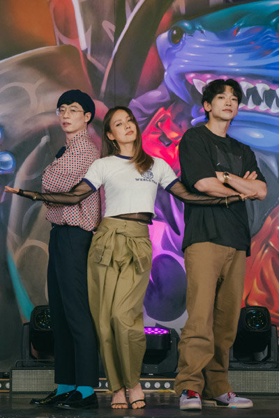 방송인 유재석, 가수 이효리와 비(왼쪽부터). 사진제공｜MBC