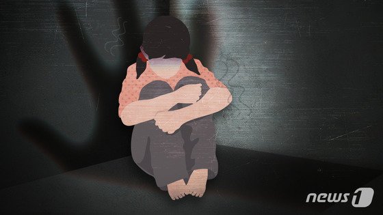 제주지방법원 제3형사부(부장판사 노현미)는 성폭력 범죄의 처벌 등에 관한 특례법 위반 등의 혐의로 기소된 A씨(52)에게 징역 7년을 선고했다고 12일 밝혔다. © News1 DB