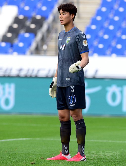 2020년 6월 28일 울산 문수월드컵경기장에서 열린 '하나원큐 K리그1 2020' 전북 현대 송범근. 울산 | 김민성 기자 marineboy@donga.com