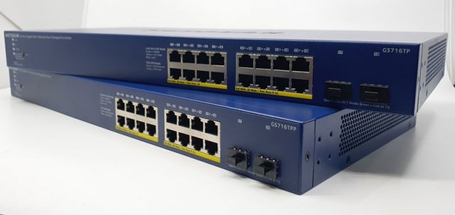 넷기어 GS716TP(위쪽)와 GS716TPP(아래쪽) (출처=IT동아)