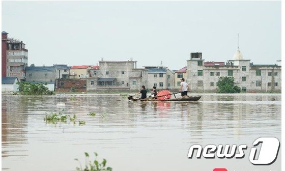 중국 최대 담수호인 장시(江西)성 포양호 유역에 1998년 이후 최고 수준의 홍수가 발생했다.출처-바이두 갈무리© 뉴스1