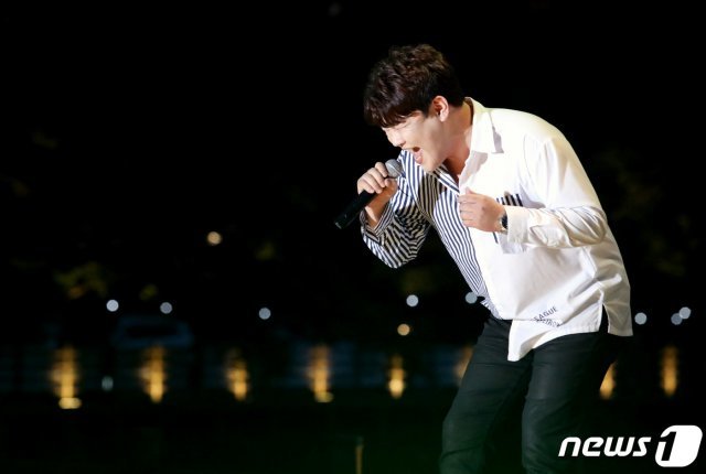 경찰이 음주운전으로 불구속 입건된 가수 환희(38, 본명 황윤석)에 대한 사건을 마무리하고 검찰에 송치했다.© News1