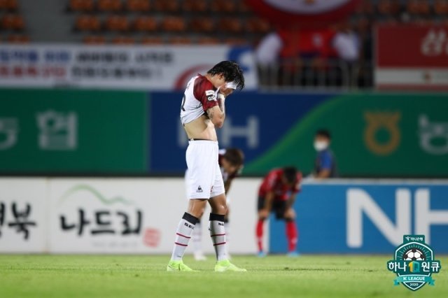 지금의 하락세를 끊어내지 못하면, 기성용이 가세한 뒤에도 어려울 수 있다. (한국프로축구연맹 제공) © 뉴스1